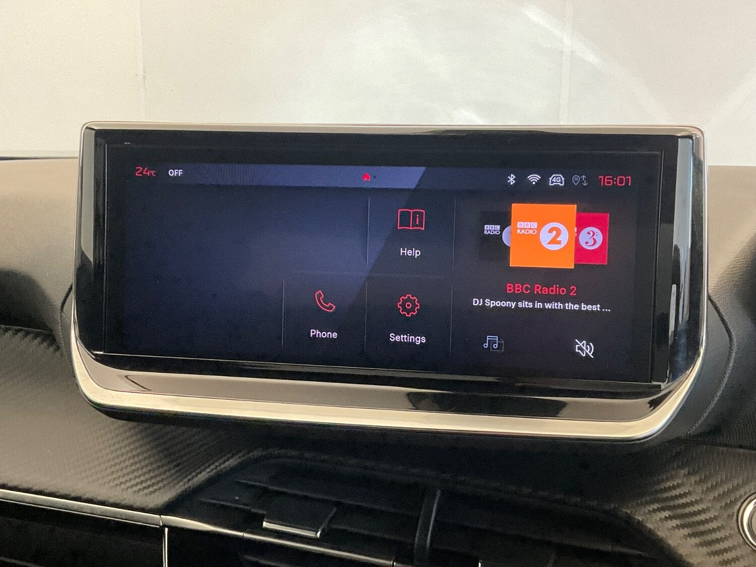 Used Peugeot 2008 2024 for sale - 76276640: Photo 30