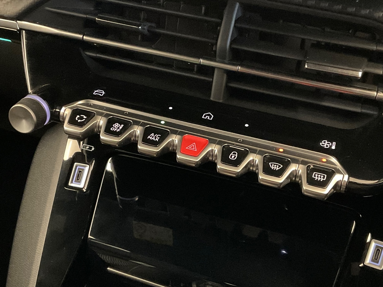 Used Peugeot 2008 2025 for sale - 76871245: Photo 24