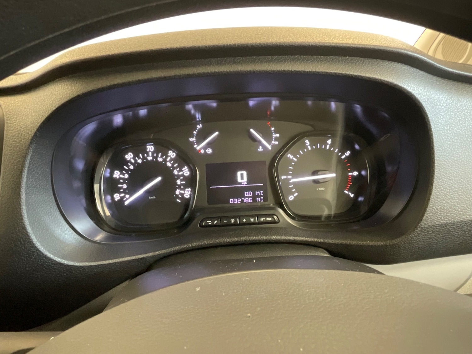 Used Peugeot Expert 2022 for sale - 76276808: Photo 17