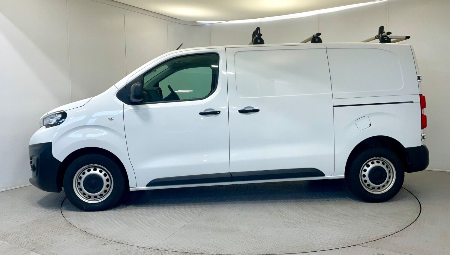 Used Peugeot Expert 2022 for sale - 76276808: Photo 34