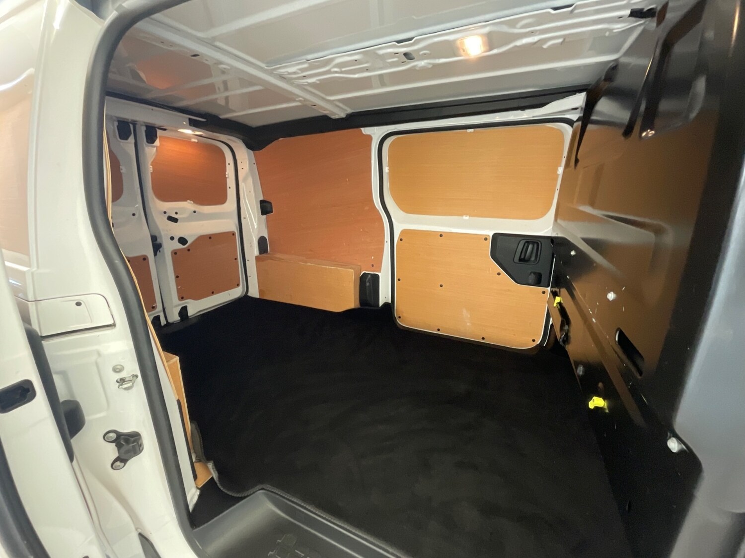 Used Peugeot Expert 2022 for sale - 76276808: Photo 36