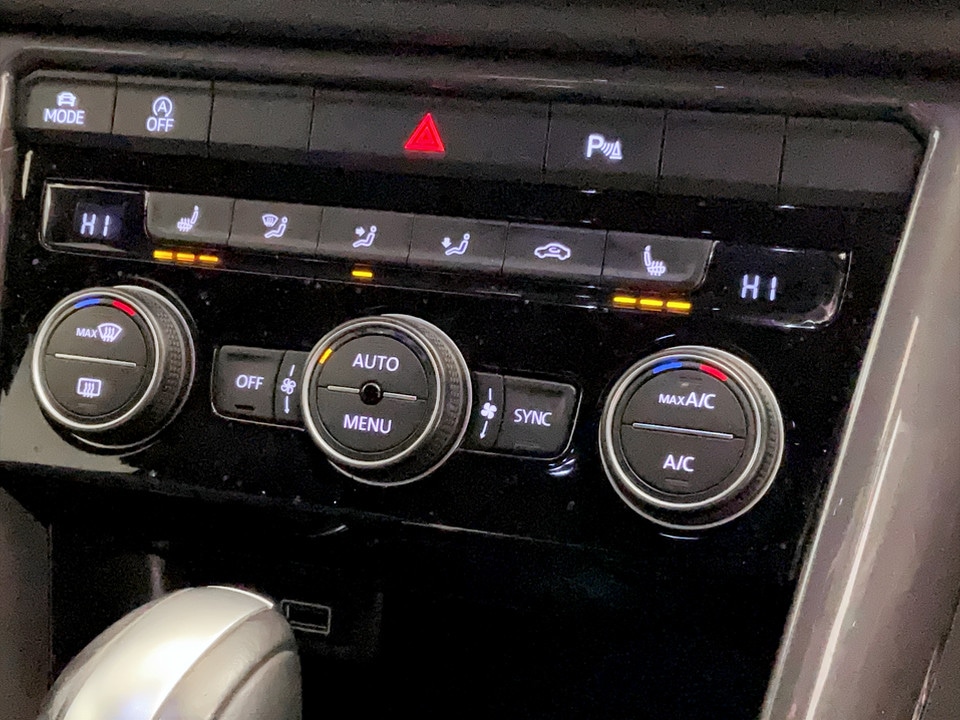 Used Volkswagen T-Roc 2020 for sale - 77778478: Photo 29