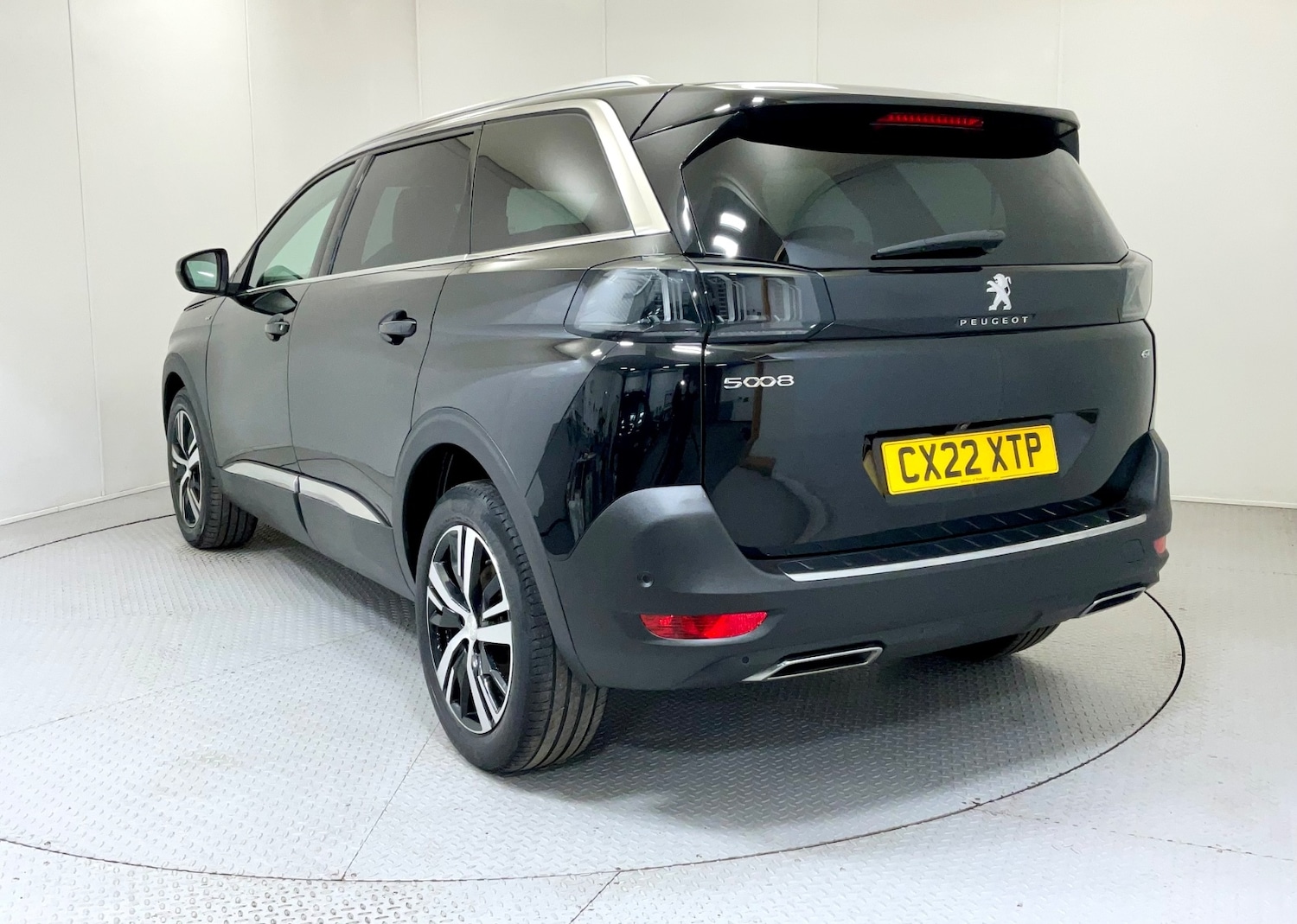 Used Peugeot 5008 2022 for sale - 77165509: Photo 2