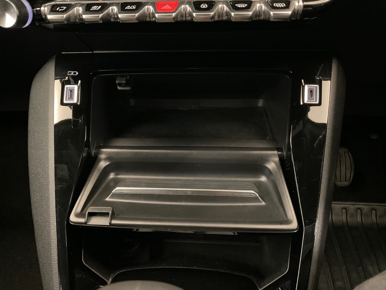 Used Peugeot 2008 2023 for sale - 76276634: Photo 30