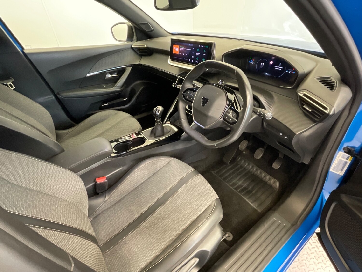 Used Peugeot 2008 2023 for sale - 76276634: Photo 35