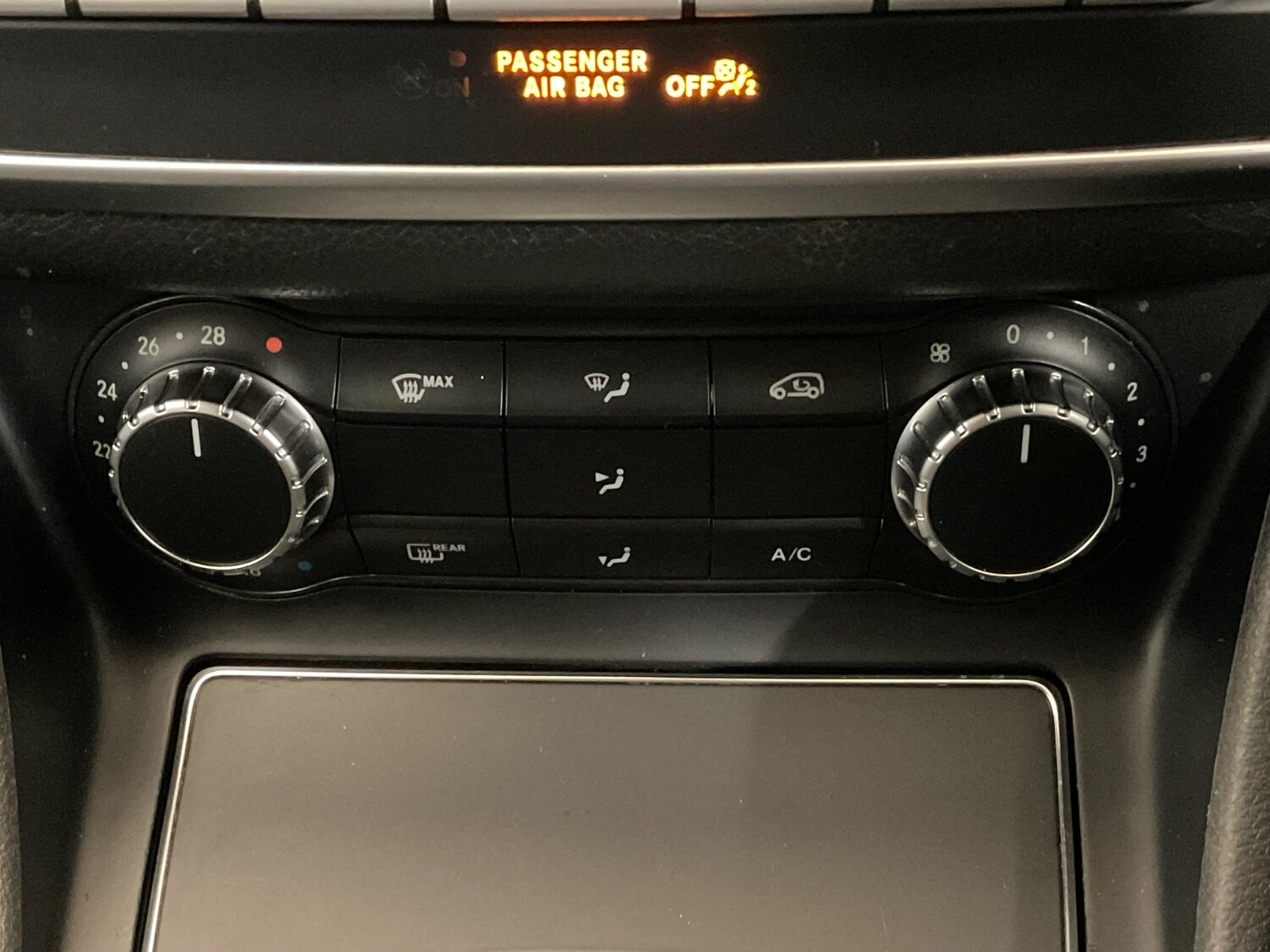 Used Mercedes-Benz GLA 2019 for sale - 76276427: Photo 36