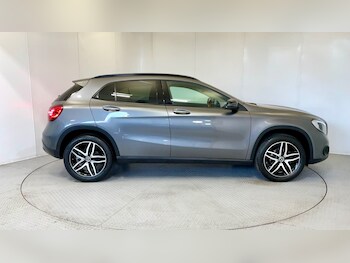 Used Mercedes-Benz GLA 2019 for sale - 76276427: Photo