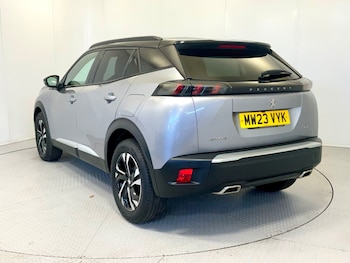 Used Peugeot 2008 2023 for sale - 76276776: Photo