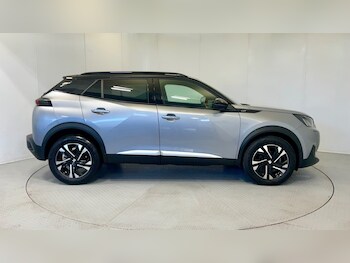 Used Peugeot 2008 2023 for sale - 76276776: Photo