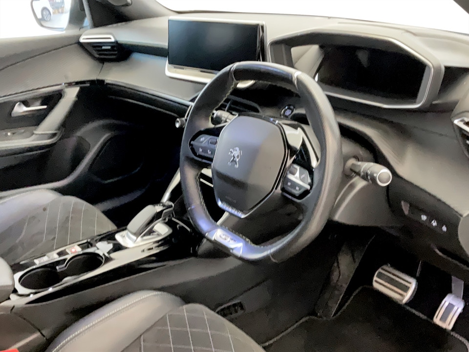 Used Peugeot 2008 2022 for sale - 77678859: Photo 17