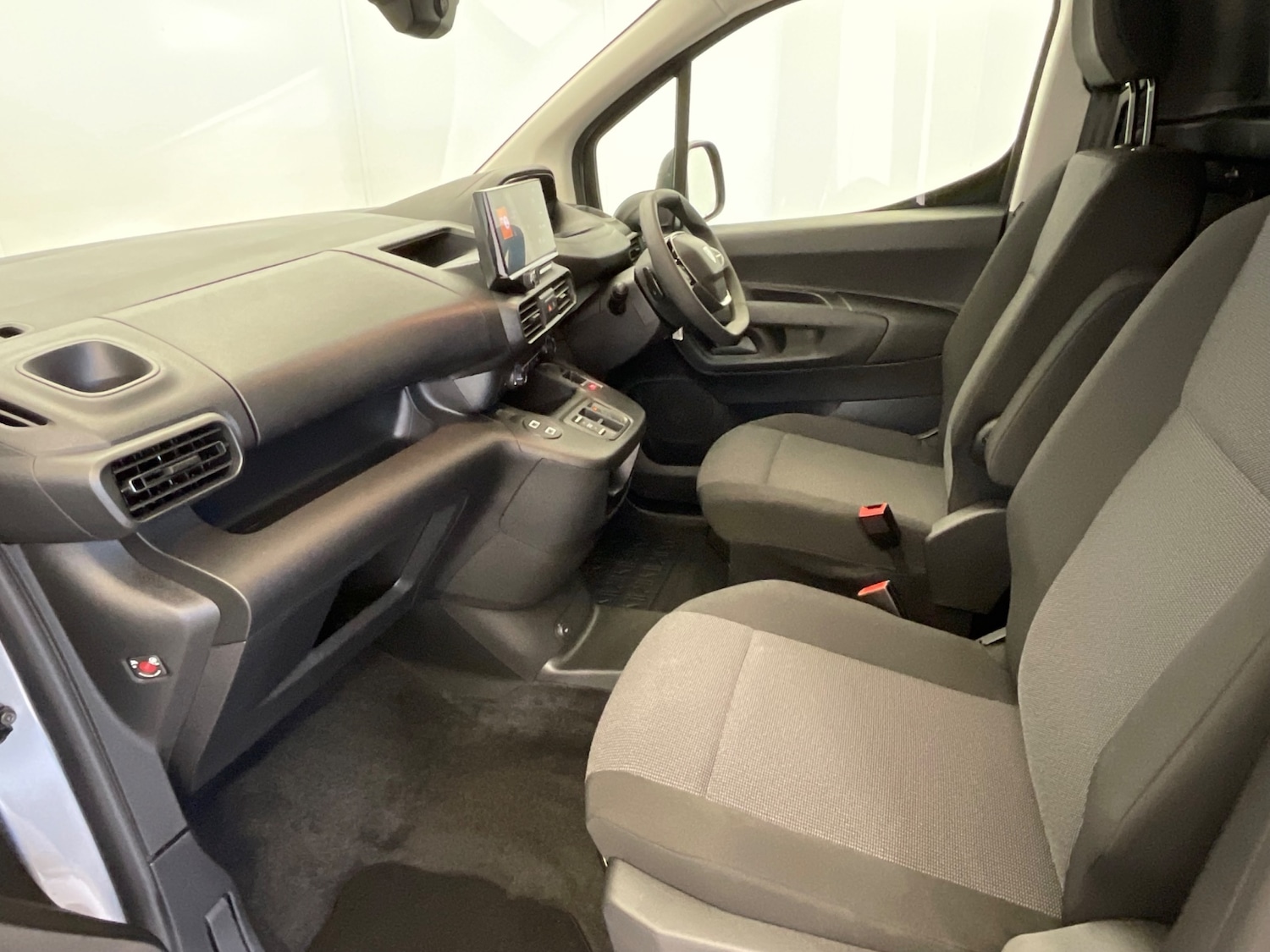 Used Peugeot Partner 2024 for sale - 76276862: Photo 9