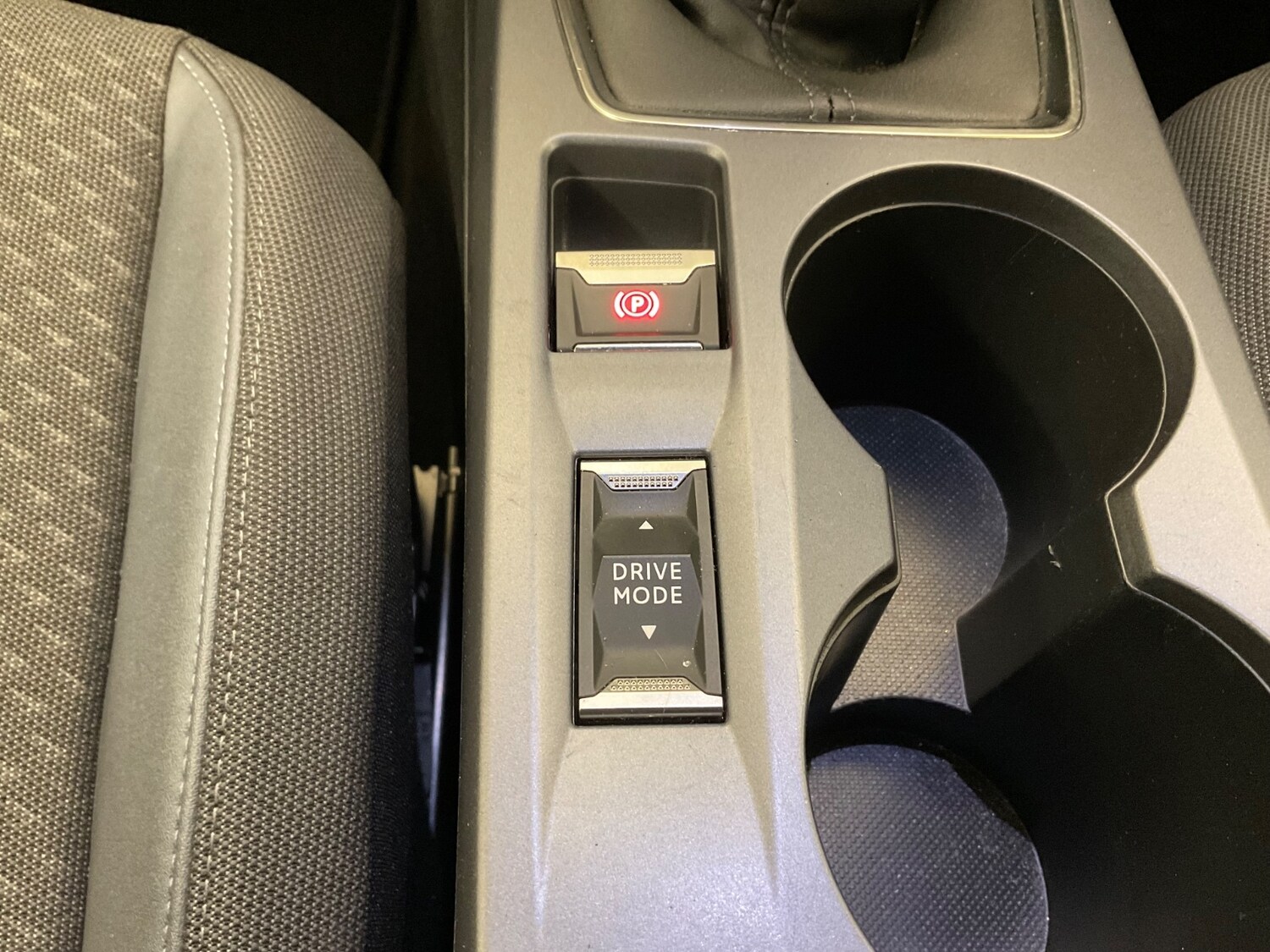 Used Peugeot 2008 2020 for sale - 76276321: Photo 26