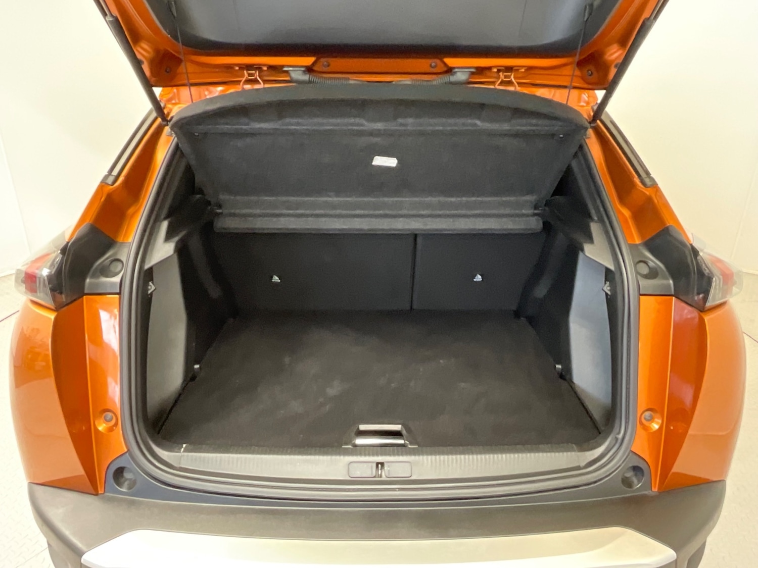 Used Peugeot 2008 2020 for sale - 76276321: Photo 47