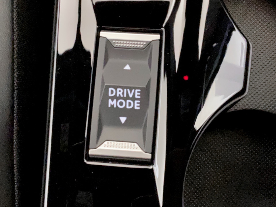 Used Peugeot 2008 2024 for sale - 77975558: Photo 37