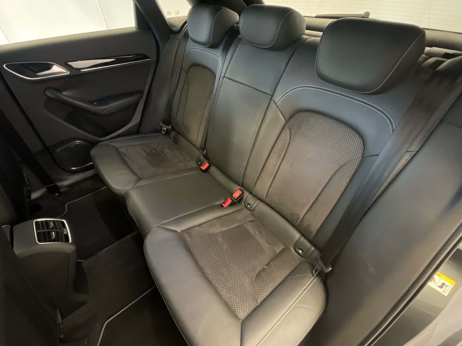 Used Audi Q3 2018 for sale - 76871311: Photo 39