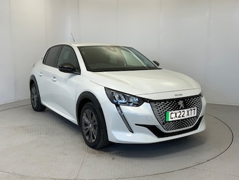Peugeot - 208
