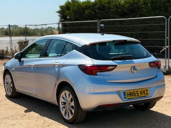 Used Vauxhall Astra 2015 for sale - 79670187: Photo