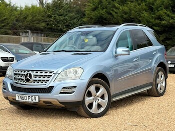 Used Mercedes-Benz M Class 2010 for sale - 79601590: Photo