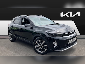 Used Kia Stonic 2023 for sale - 78882509: Photo