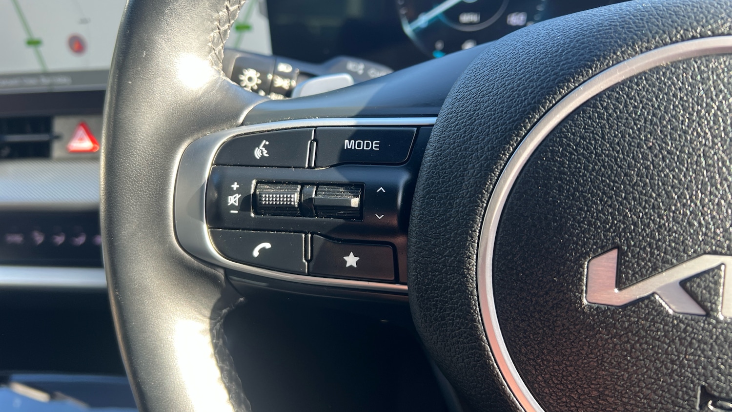 Used Kia Sportage 2022 for sale - 76402337: Photo 32