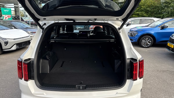 Used Kia Sorento 2023 for sale - 76057766: Photo 4