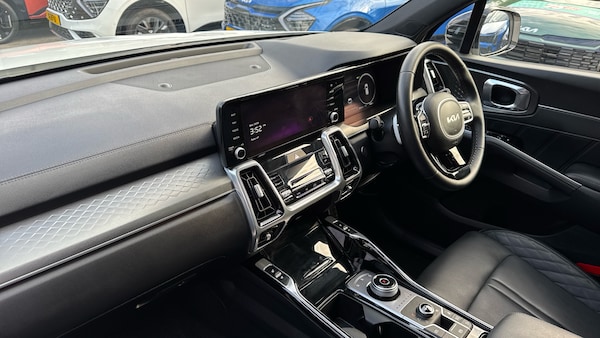 Used Kia Sorento 2023 for sale - 76057766: Photo 9