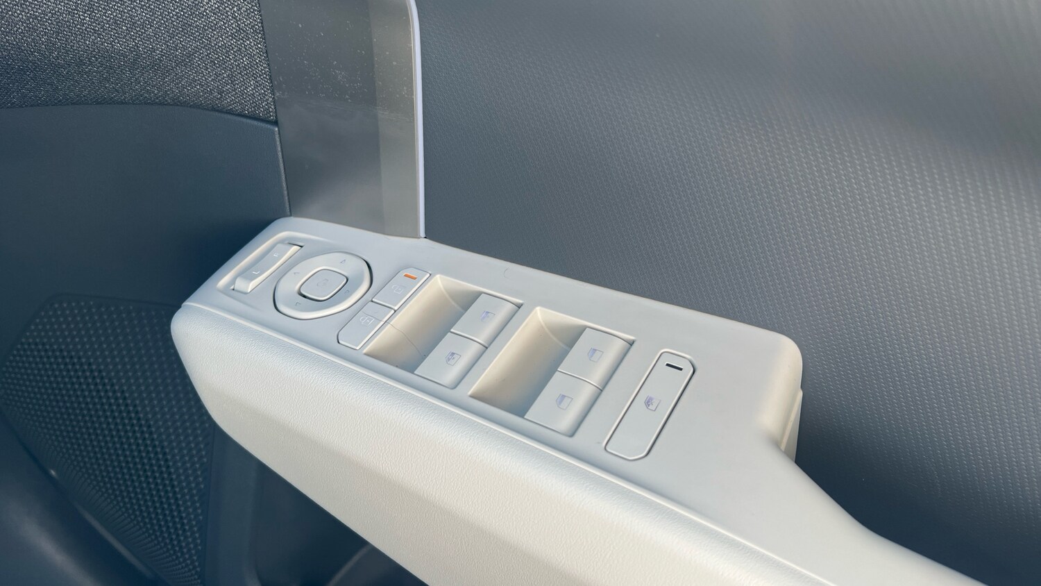 Used Kia EV3 2024 for sale - 78150543: Photo 26