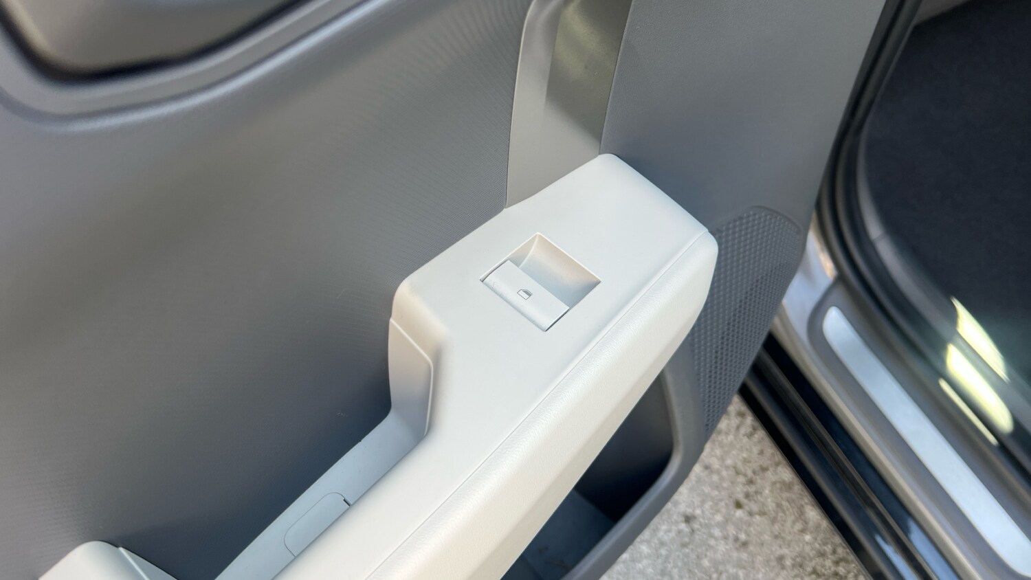 Used Kia EV3 2024 for sale - 78150543: Photo 42