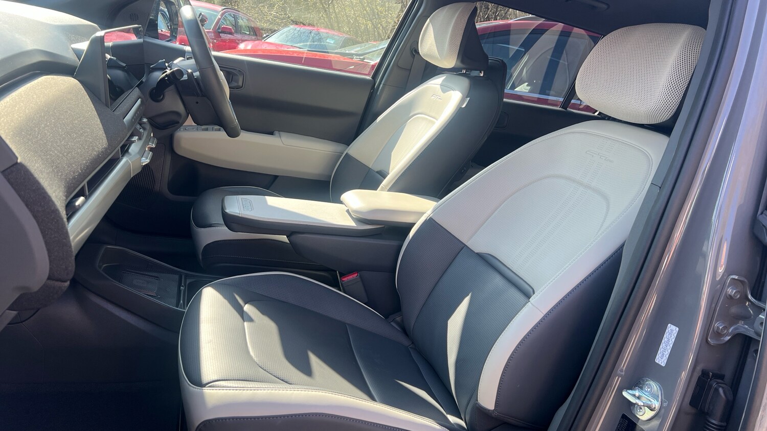 Used Kia EV3 2024 for sale - 78150543: Photo 45