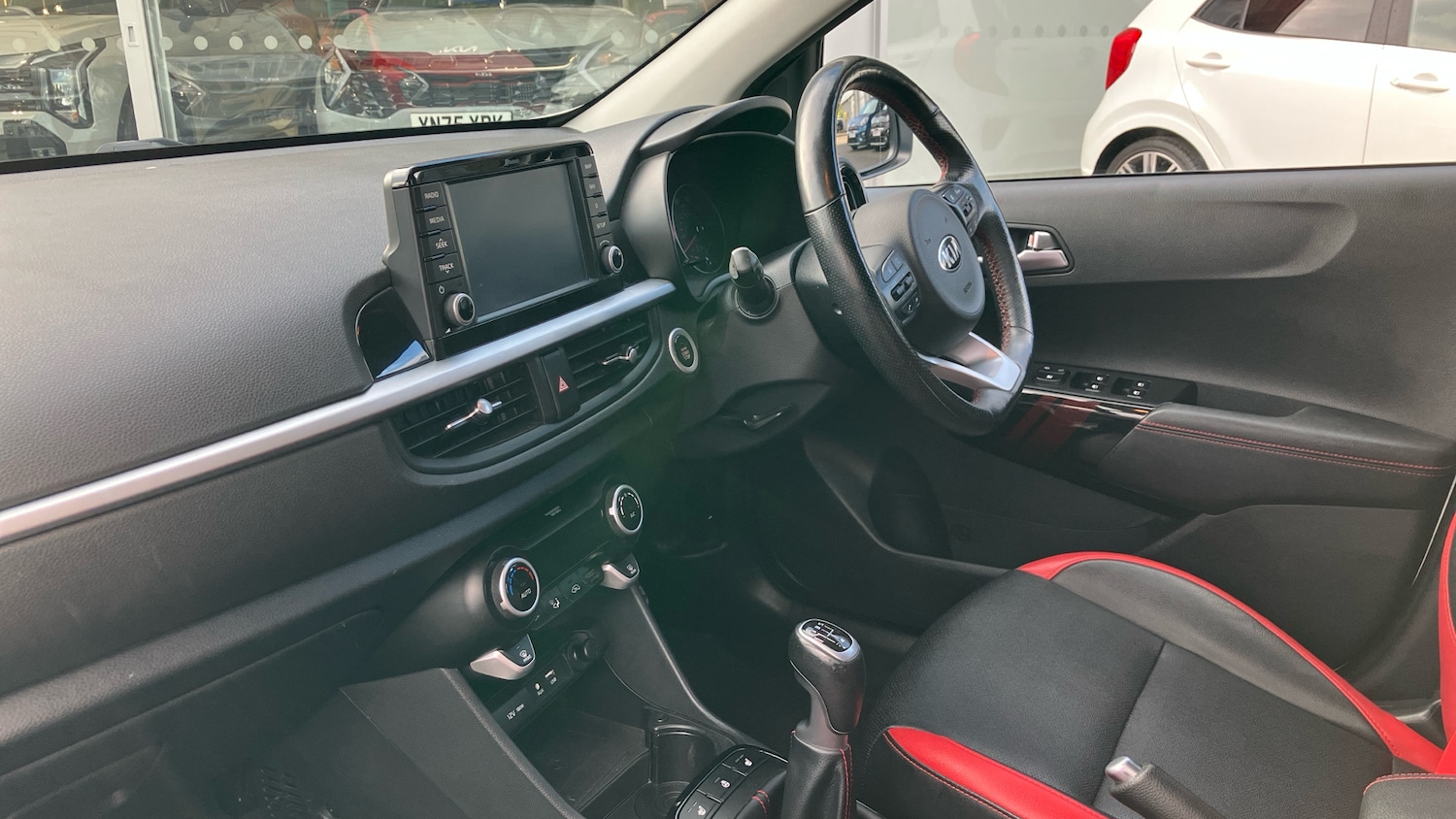 Used Kia Picanto 2018 for sale - 75918844: Photo 9