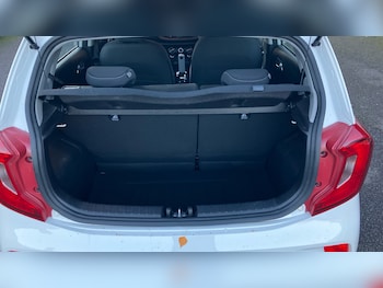 Used Kia Picanto 2023 for sale - 76684001: Photo