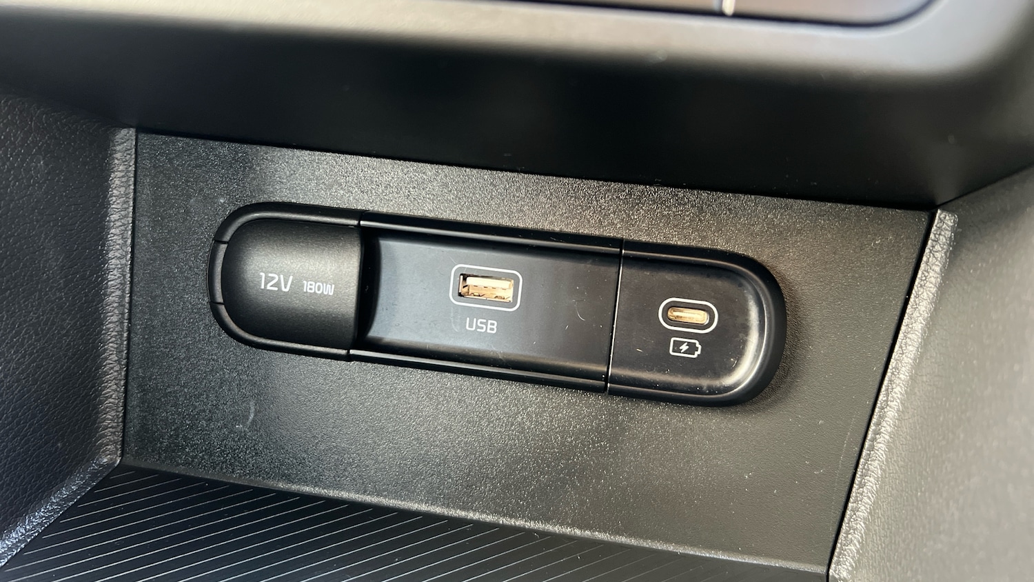 Used Kia Sportage 2022 for sale - 76894361: Photo 35