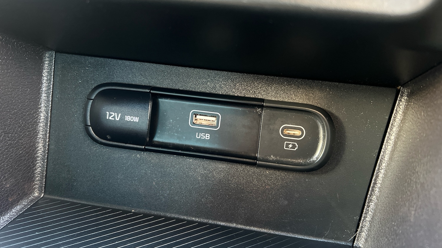 Used Kia Sportage 2024 for sale - 76437924: Photo 42