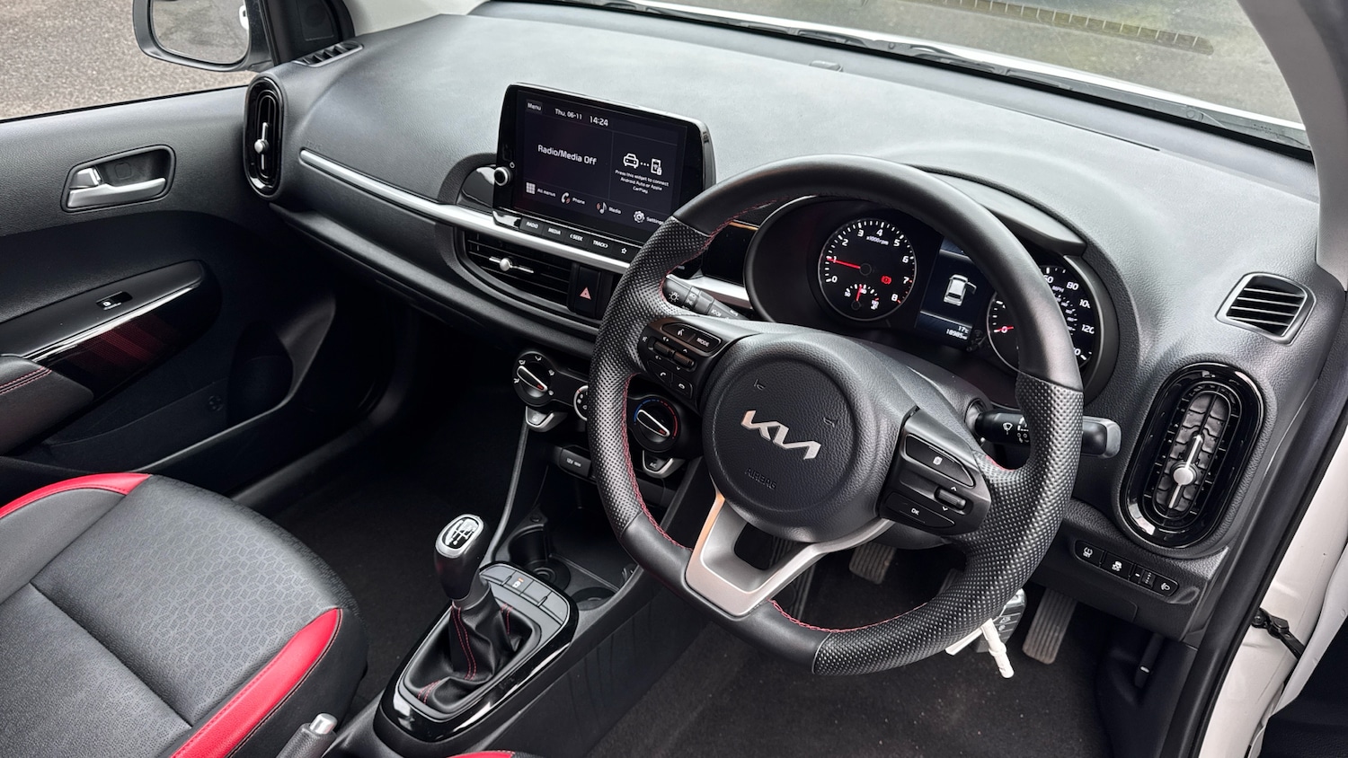 Used Kia Picanto 2023 for sale - 76490406: Photo 11