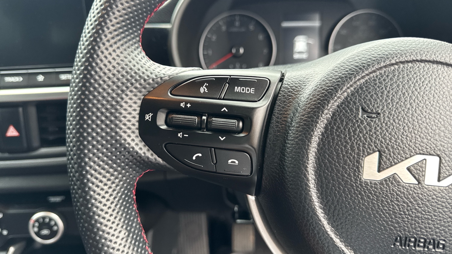 Used Kia Picanto 2023 for sale - 76490406: Photo 23