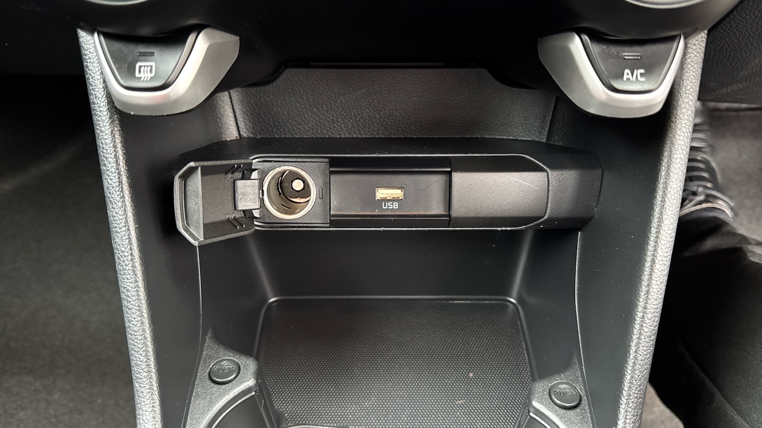 Used Kia Picanto 2023 for sale - 76490406: Photo 32