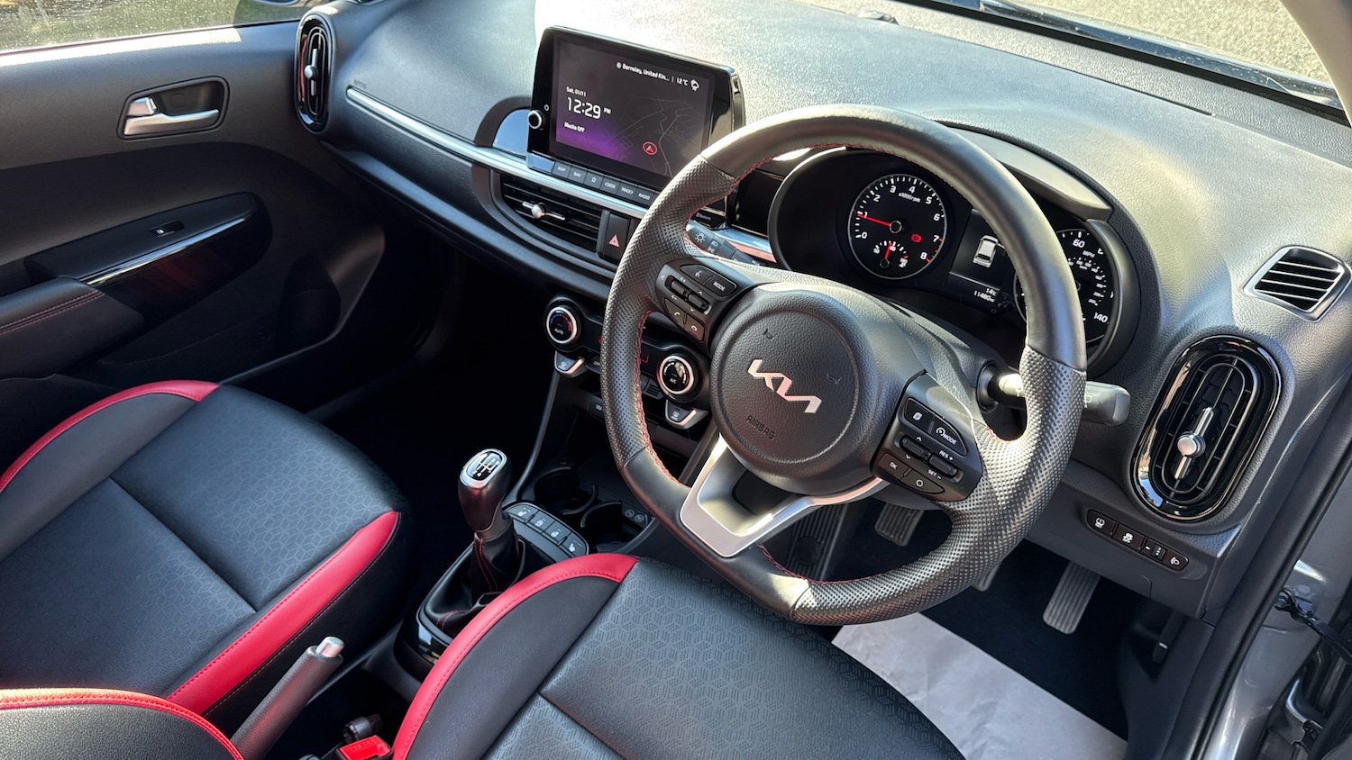 Used Kia Picanto 2023 for sale - 76505520: Photo 11