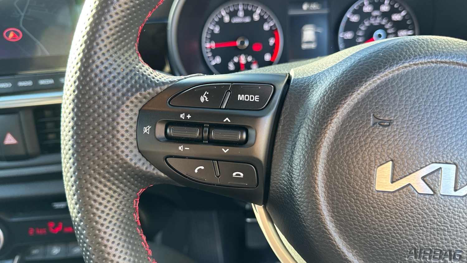 Used Kia Picanto 2023 for sale - 76505520: Photo 28