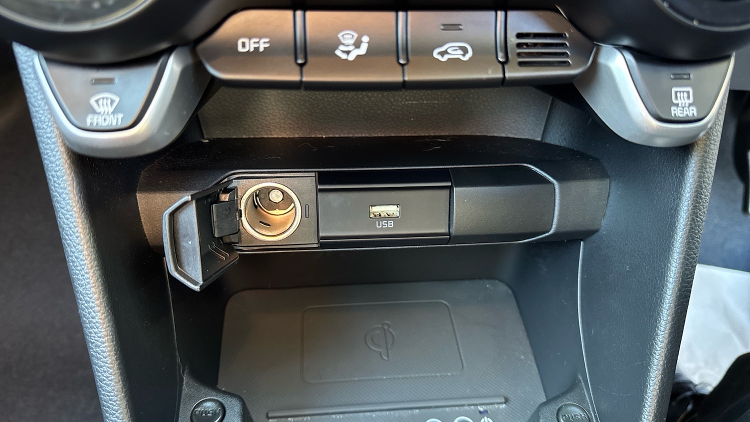 Used Kia Picanto 2023 for sale - 76505520: Photo 35