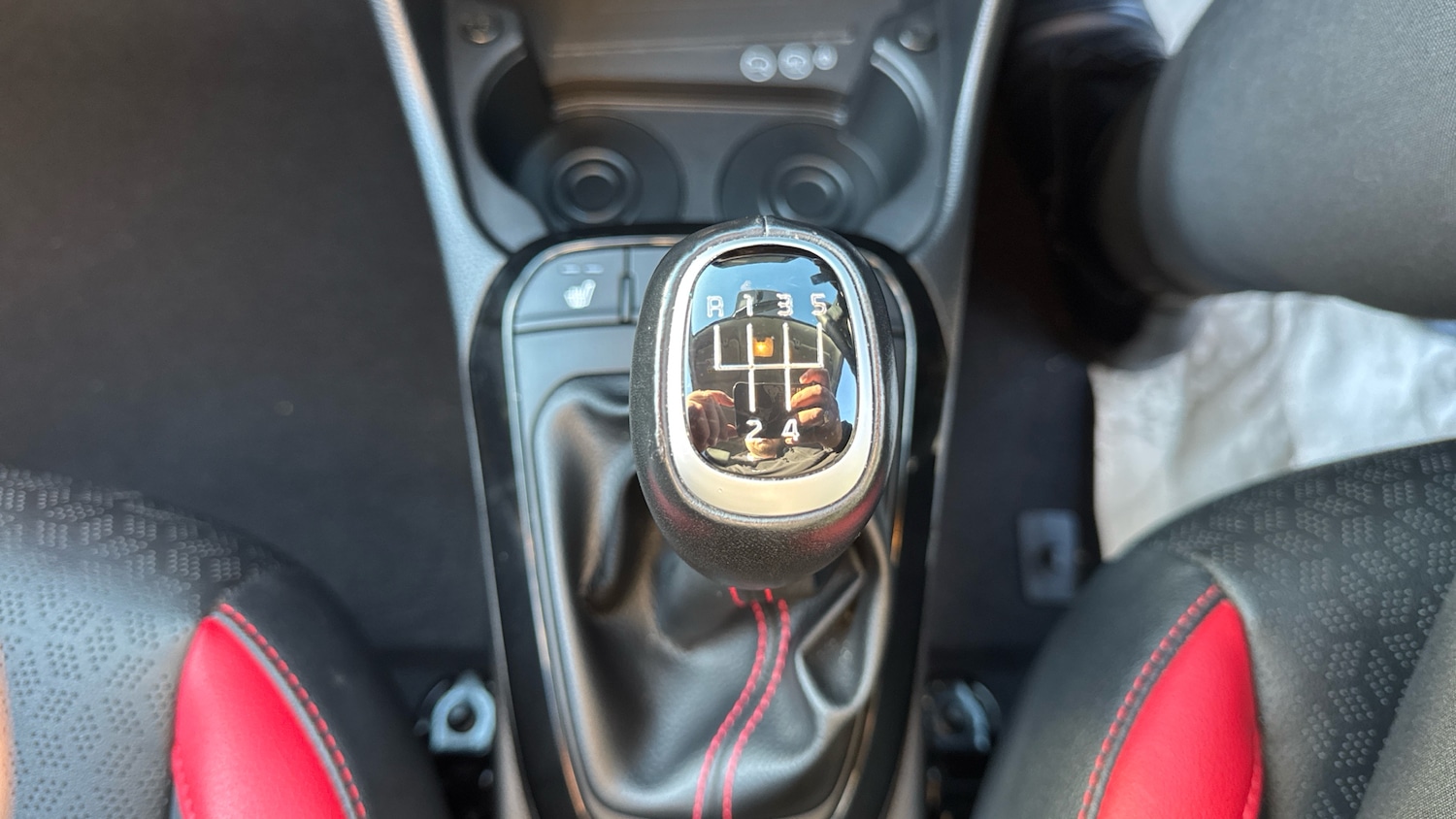 Used Kia Picanto 2023 for sale - 76505520: Photo 37