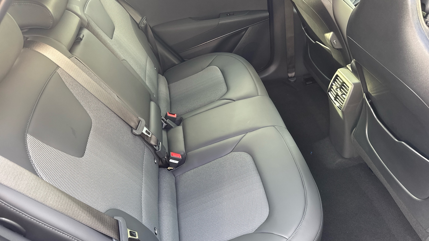 Used Kia Niro 2025 for sale - 76127933: Photo 41