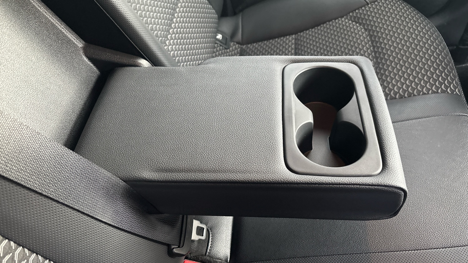 Used Kia XCeed 2022 for sale - 76684729: Photo 40