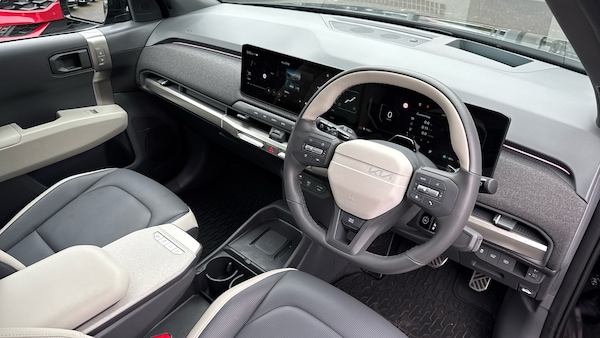 Used Kia EV3 2025 for sale - 76343898: Photo 11