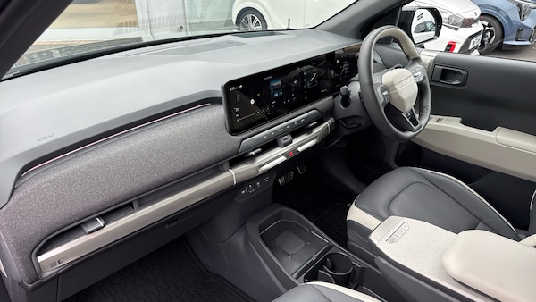 Used Kia EV3 2025 for sale - 76343898: Photo 9