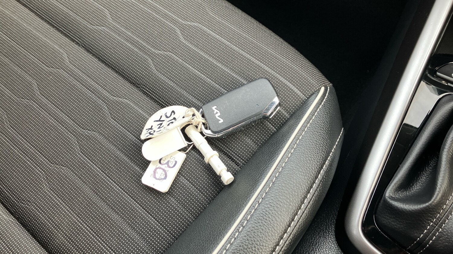 Used Kia Stonic 2025 for sale - 77831614: Photo 20