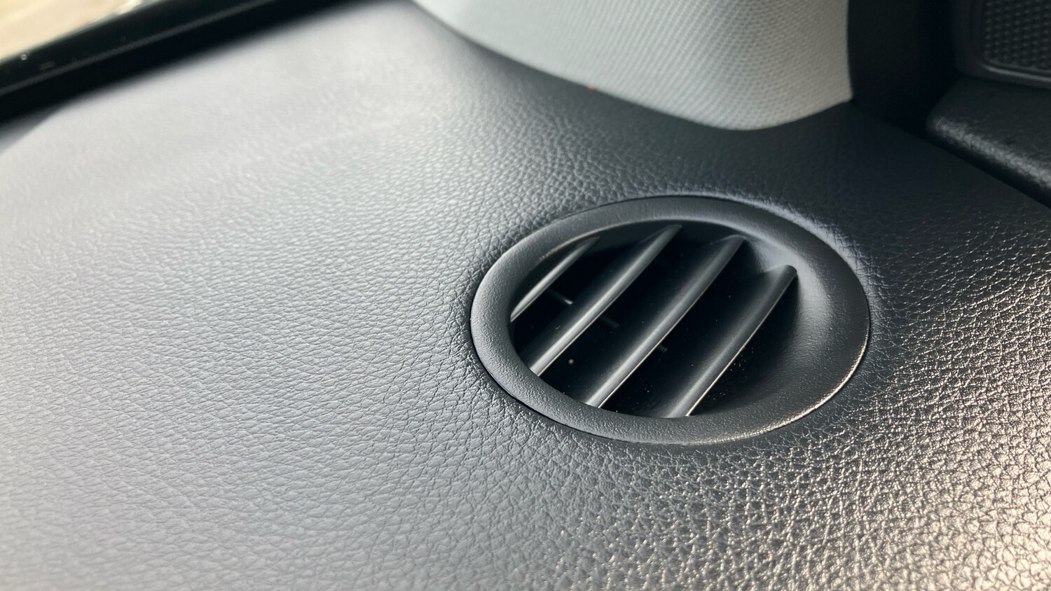 Used Kia Stonic 2025 for sale - 77831614: Photo 43