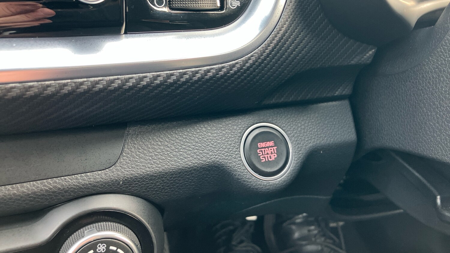 Used Kia Stonic 2025 for sale - 77831614: Photo 65