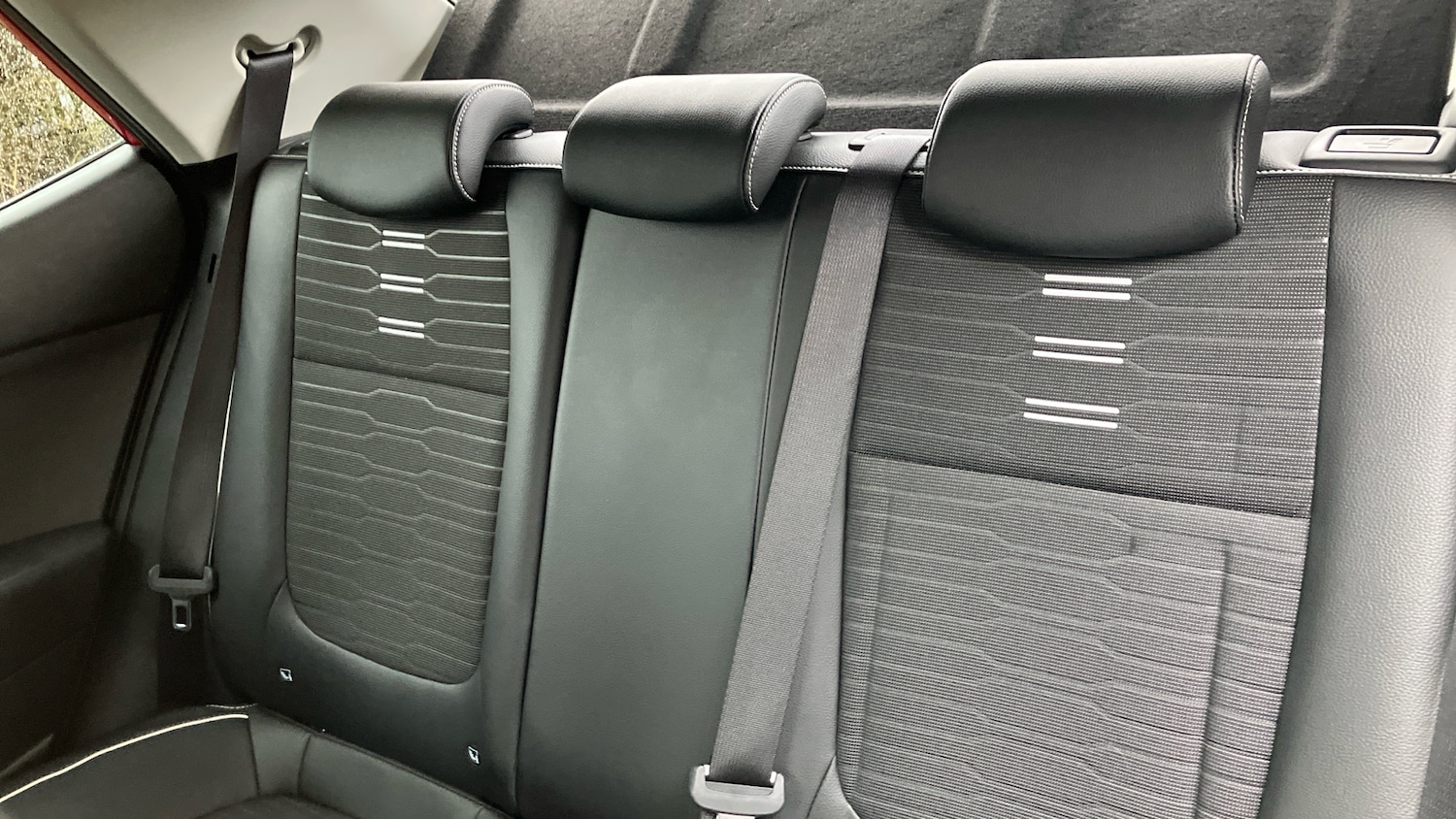 Used Kia Stonic 2023 for sale - 77803518: Photo 15