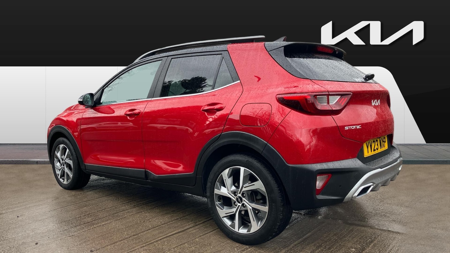 Used Kia Stonic 2023 for sale - 77803518: Photo 2