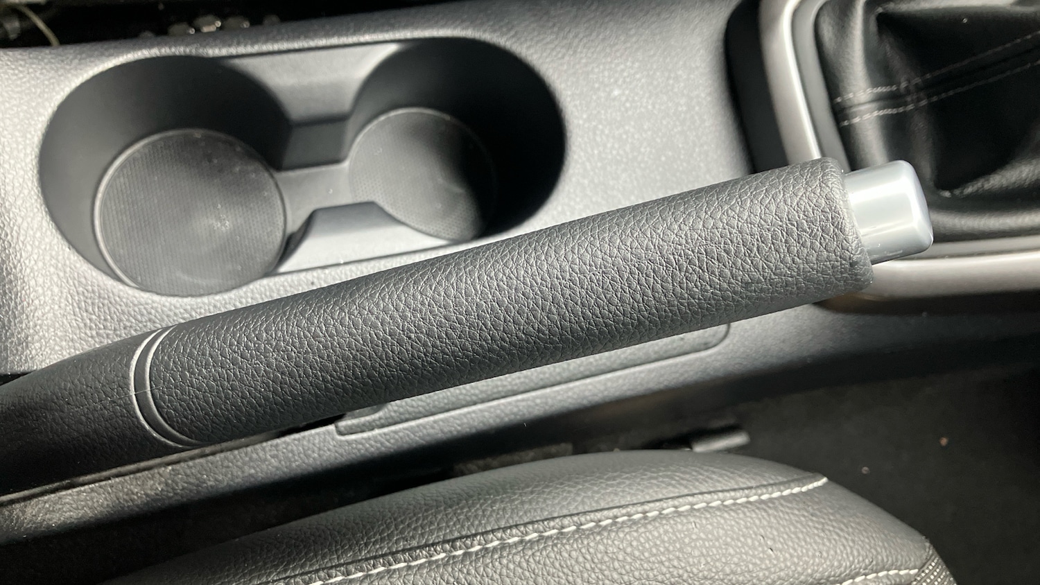 Used Kia Stonic 2023 for sale - 77803518: Photo 23